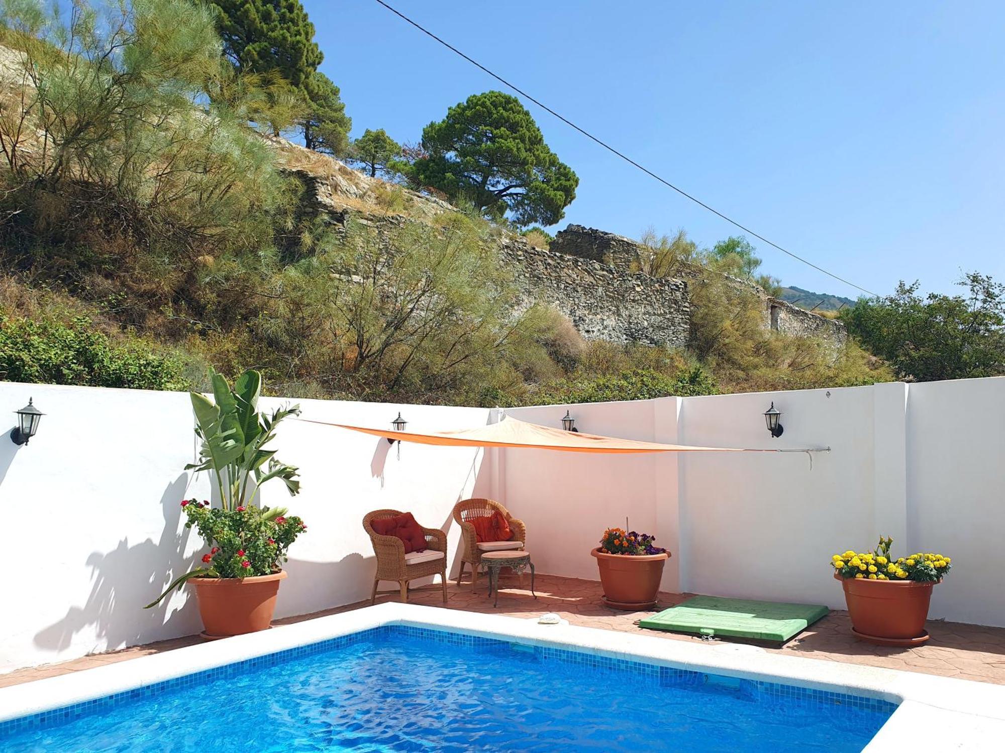 En-Suite Bedroom With Private Entrance At Casa Sofija Sedella Exterior foto